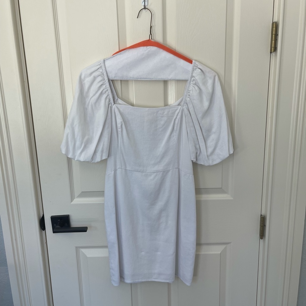 Abercrombie & Fitch White Puff-Sleeve Square-Neck Dress